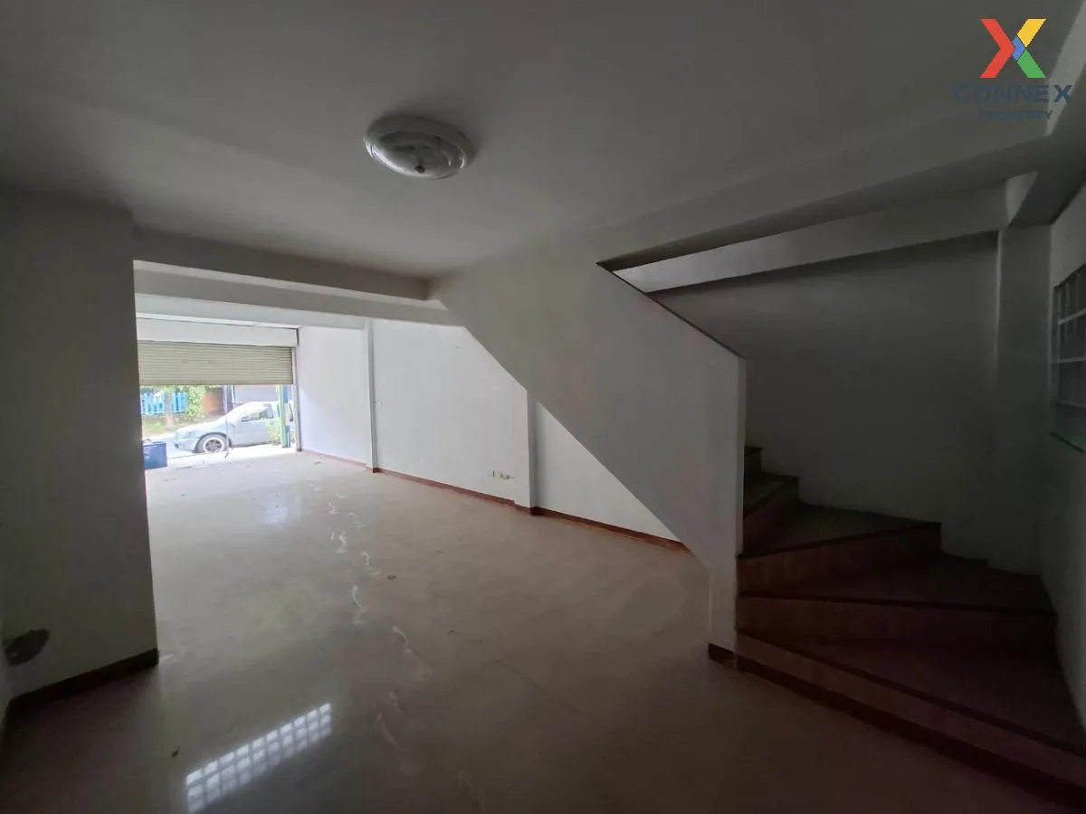 For Sale Townhouse/Townhome  , Baan Warasiri 1 , Nong Kham , Si R 4