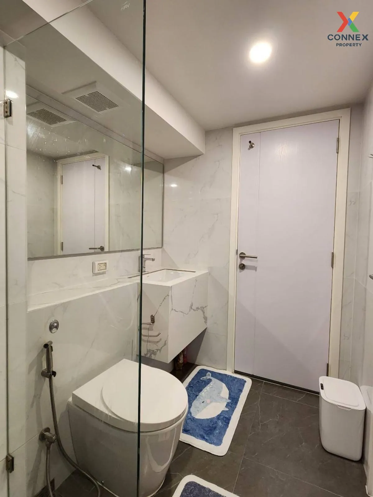 เช่าคอนโด  ออริจิ้น ปลั๊ก แอนด์ เพลย์ รามคำแหง ทริปเปิ้ล สเตชั่น 