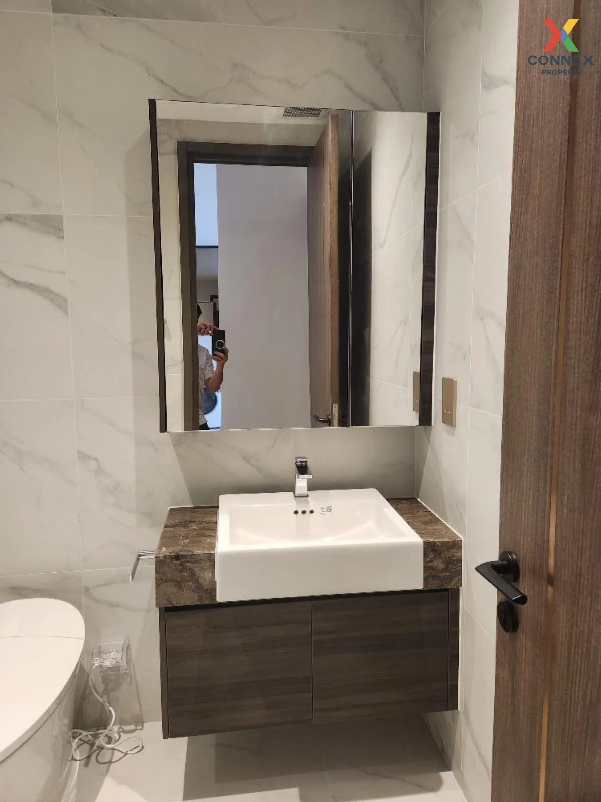 เช่าคอนโด  ศุภาลัย ไอคอน สาทร MRT-สีลม ทุ่งมหาเมฆ เขต สาทร กรุงเท