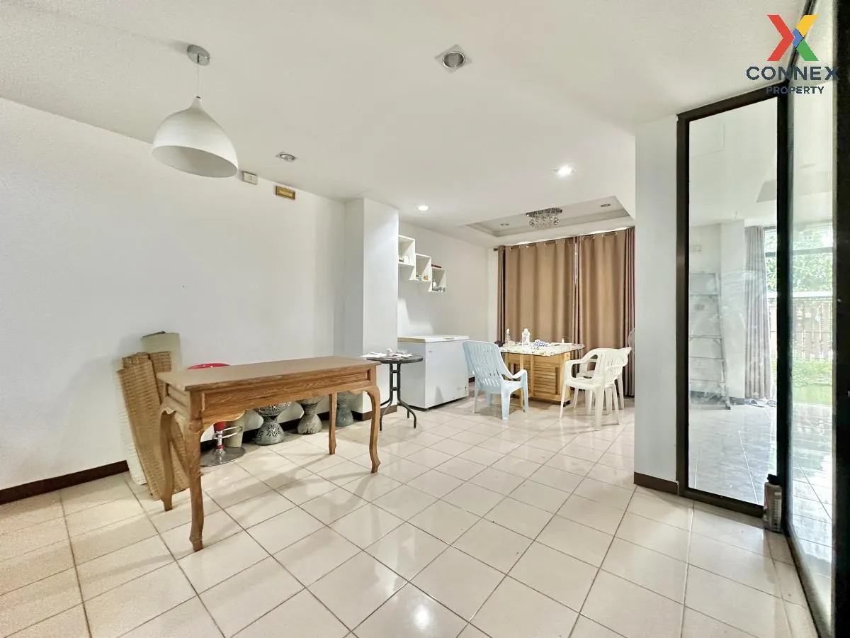 ขายทาวน์เฮ้าส์/ทาวน์โฮม  เมธา 2 สยามธรณี ท่าแร้ง เขต บางเขน กรุงเ