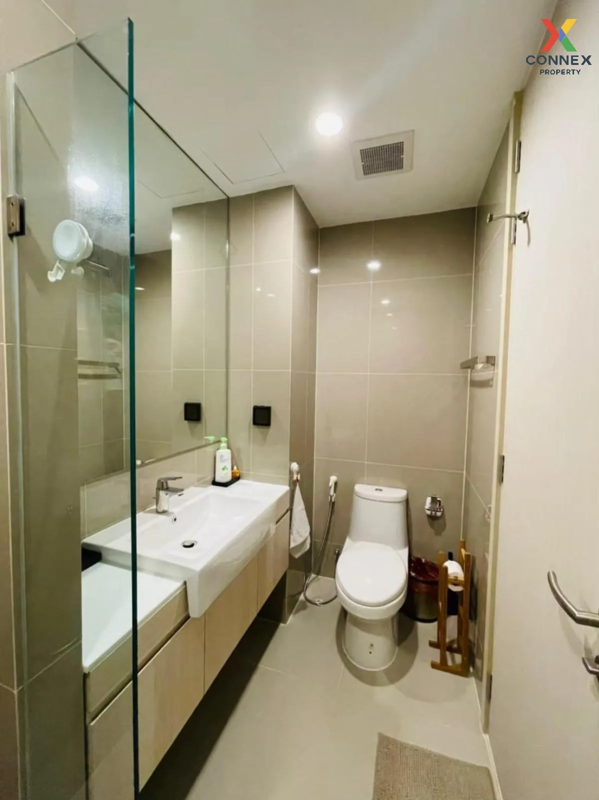 เช่าคอนโด  โนเบิล รีโคล สุขุมวิท 19 BTS-อโศก คลองเตยเหนือ เขต วัฒ