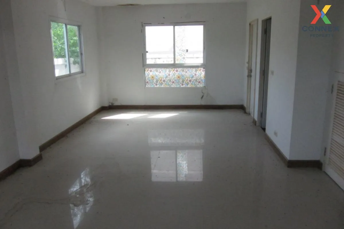 ขายทาวน์เฮ้าส์/ทาวน์โฮม  ศิริราชา สุรศักดิ์ ศรีราชา ชลบุรี CX-107 ขายทาวน์เฮ้าส์/ทาวน์โฮม  ศิริราชา สุรศักดิ์ ศรีราชา ชลบุรี CX-107 2