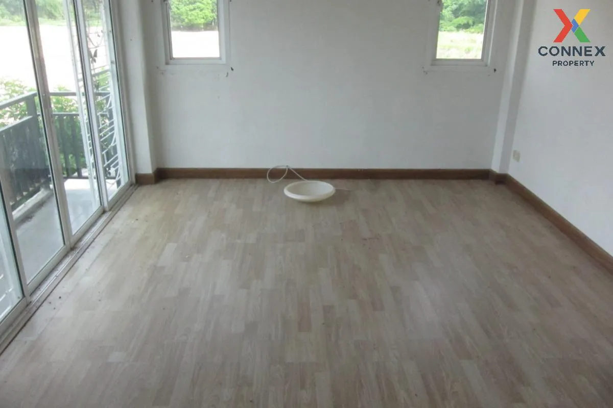 ขายทาวน์เฮ้าส์/ทาวน์โฮม  ศิริราชา สุรศักดิ์ ศรีราชา ชลบุรี CX-107 ขายทาวน์เฮ้าส์/ทาวน์โฮม  ศิริราชา สุรศักดิ์ ศรีราชา ชลบุรี CX-107 4