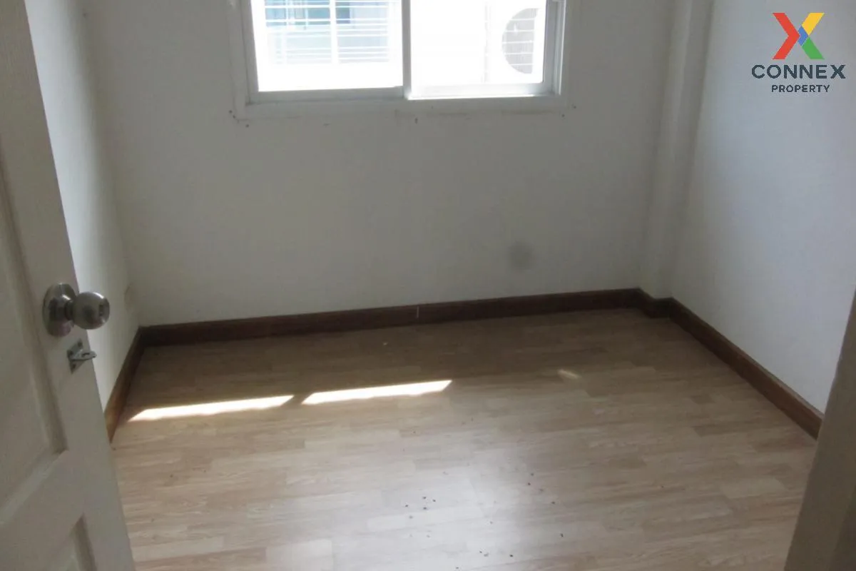 ขายทาวน์เฮ้าส์/ทาวน์โฮม  ศิริราชา สุรศักดิ์ ศรีราชา ชลบุรี CX-107 ขายทาวน์เฮ้าส์/ทาวน์โฮม  ศิริราชา สุรศักดิ์ ศรีราชา ชลบุรี CX-107