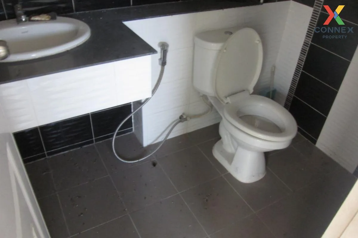 ขายทาวน์เฮ้าส์/ทาวน์โฮม  ศิริราชา สุรศักดิ์ ศรีราชา ชลบุรี CX-107 ขายทาวน์เฮ้าส์/ทาวน์โฮม  ศิริราชา สุรศักดิ์ ศรีราชา ชลบุรี CX-107