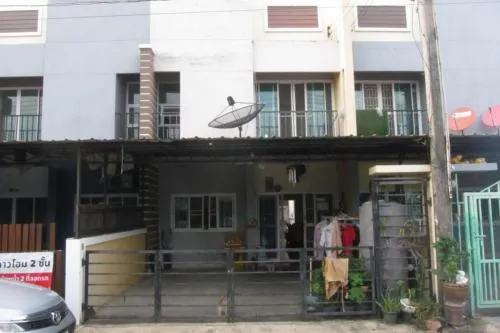 ขายทาวน์เฮ้าส์/ทาวน์โฮม  แกรนด์ เซ็นทรัล พาร์ค 3 บ้านบึง บ้านบึง ชลบุรี CX-107286 ขายทาวน์เฮ้าส์/ทาวน์โฮม  แกรนด์ เซ็นทรัล พาร์ค 3 บ้านบึง บ้านบึง ชลบุรี CX-107286