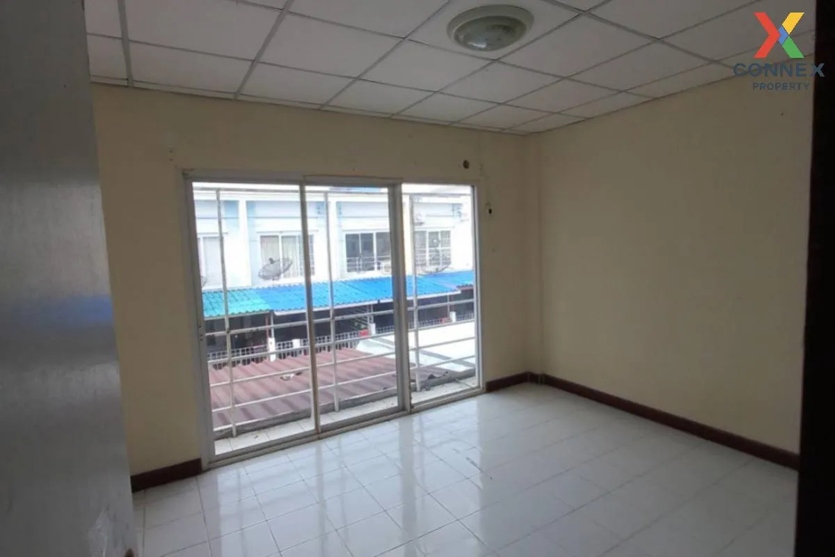 For Sale Townhouse/Townhome  , Baan Benjasub Rangsit - Klong 6 , 