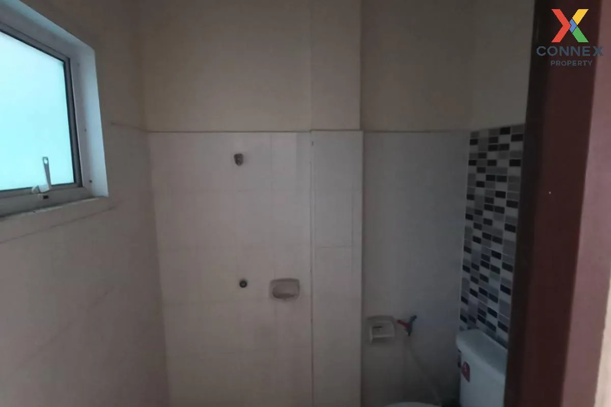 For Sale Townhouse/Townhome  , Baan Benjasub Rangsit - Klong 6 , 