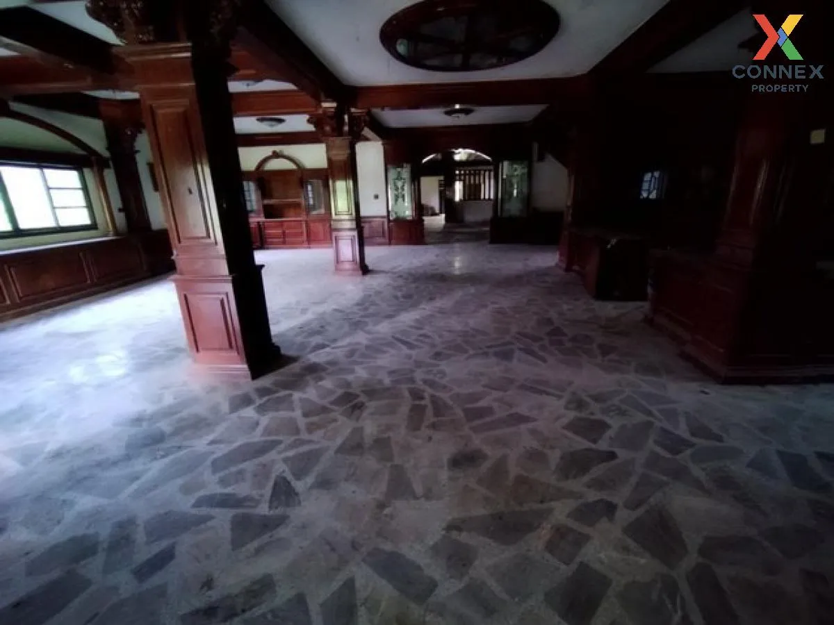 For Sale Single house  Kumphawapi  Udon Thani , nice view , wide  For Sale Single house  Kumphawapi  Udon Thani , nice view , wide  1