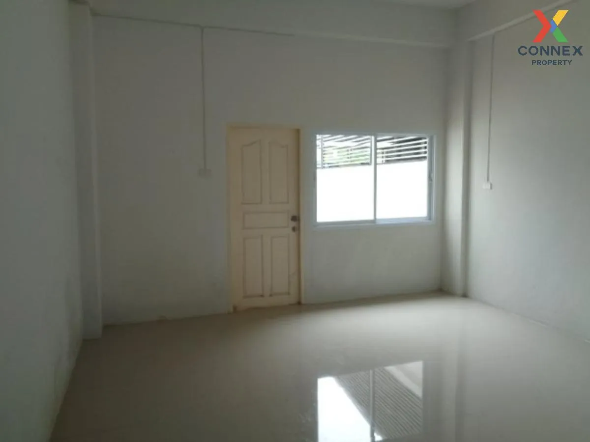 For Sale  Commercial building, Udon Thani , Mak Khaeng , Mueang U