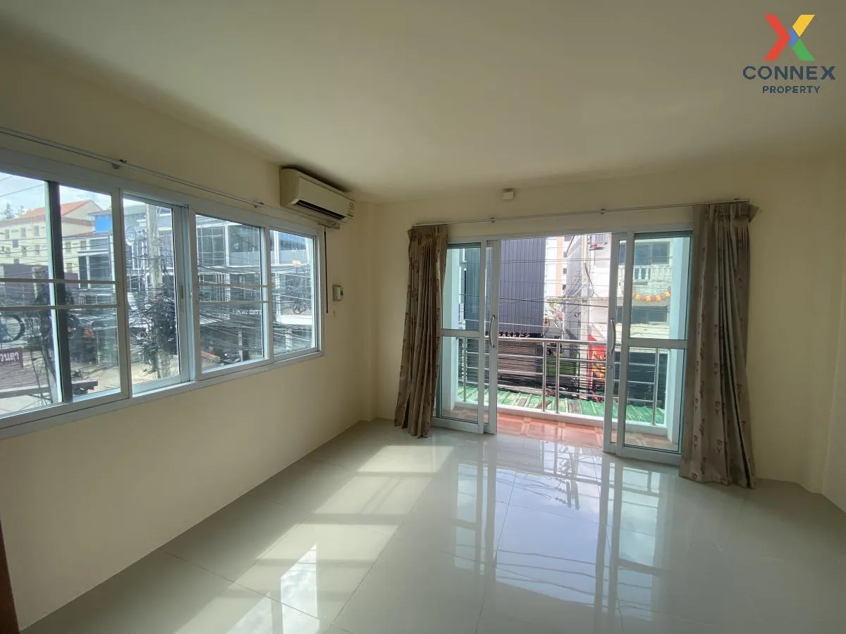 For Sale Gangsdal Commercial Building , Nai Mueang , Mueang Khon 