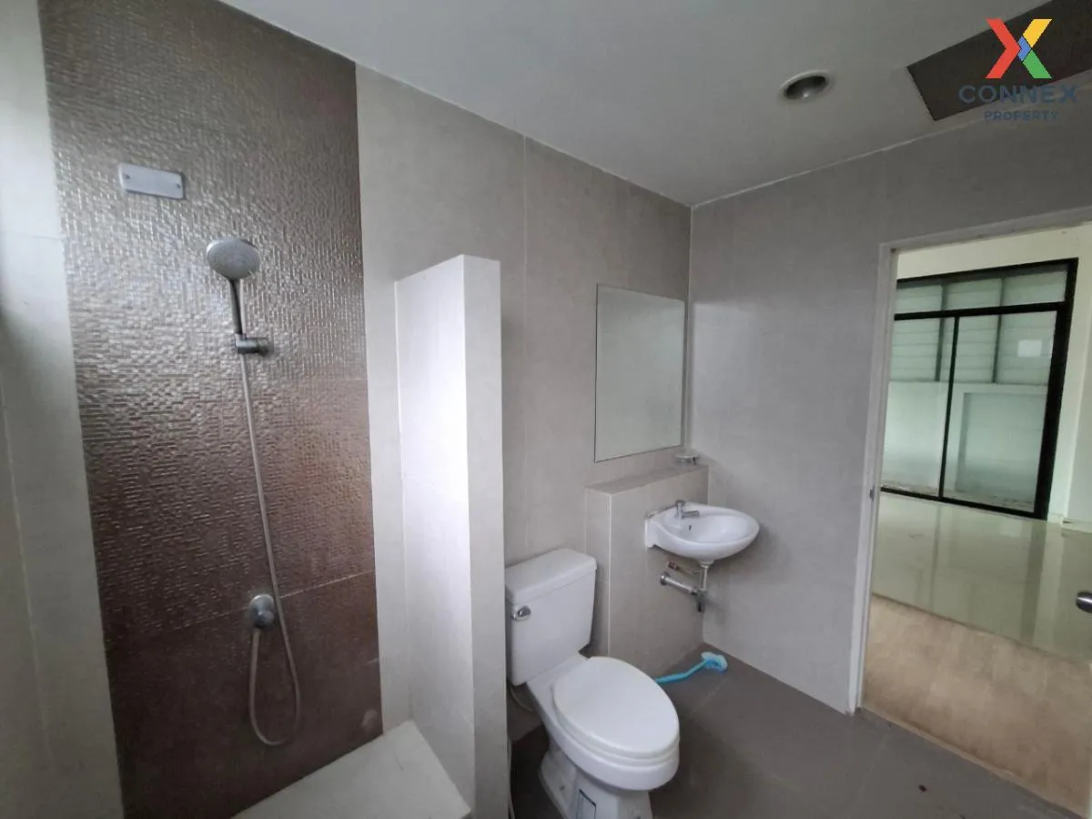 ขายทาวน์เฮ้าส์/ทาวน์โฮม  เดอะ เซ็นทรัล ทาวน์ บึง - ศรีราชา หนองขา