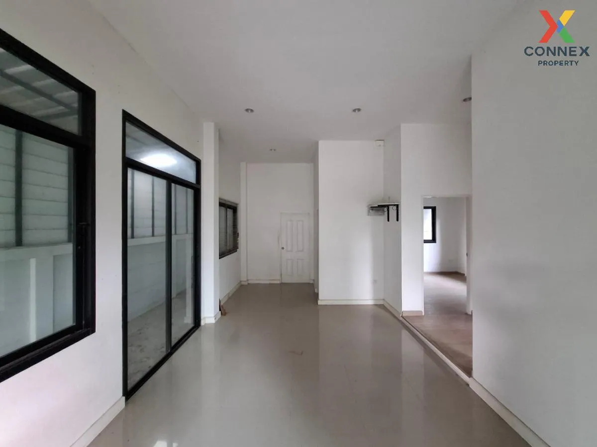 ขายทาวน์เฮ้าส์/ทาวน์โฮม  เดอะ เซ็นทรัล ทาวน์ บึง - ศรีราชา หนองขา 4