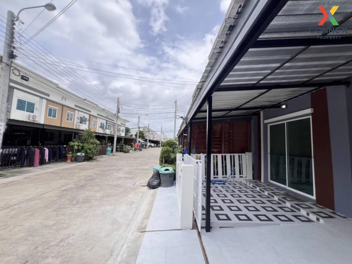 For Sale Townhouse/Townhome  , Lio Bliss Teparak - Tamru , newly  2