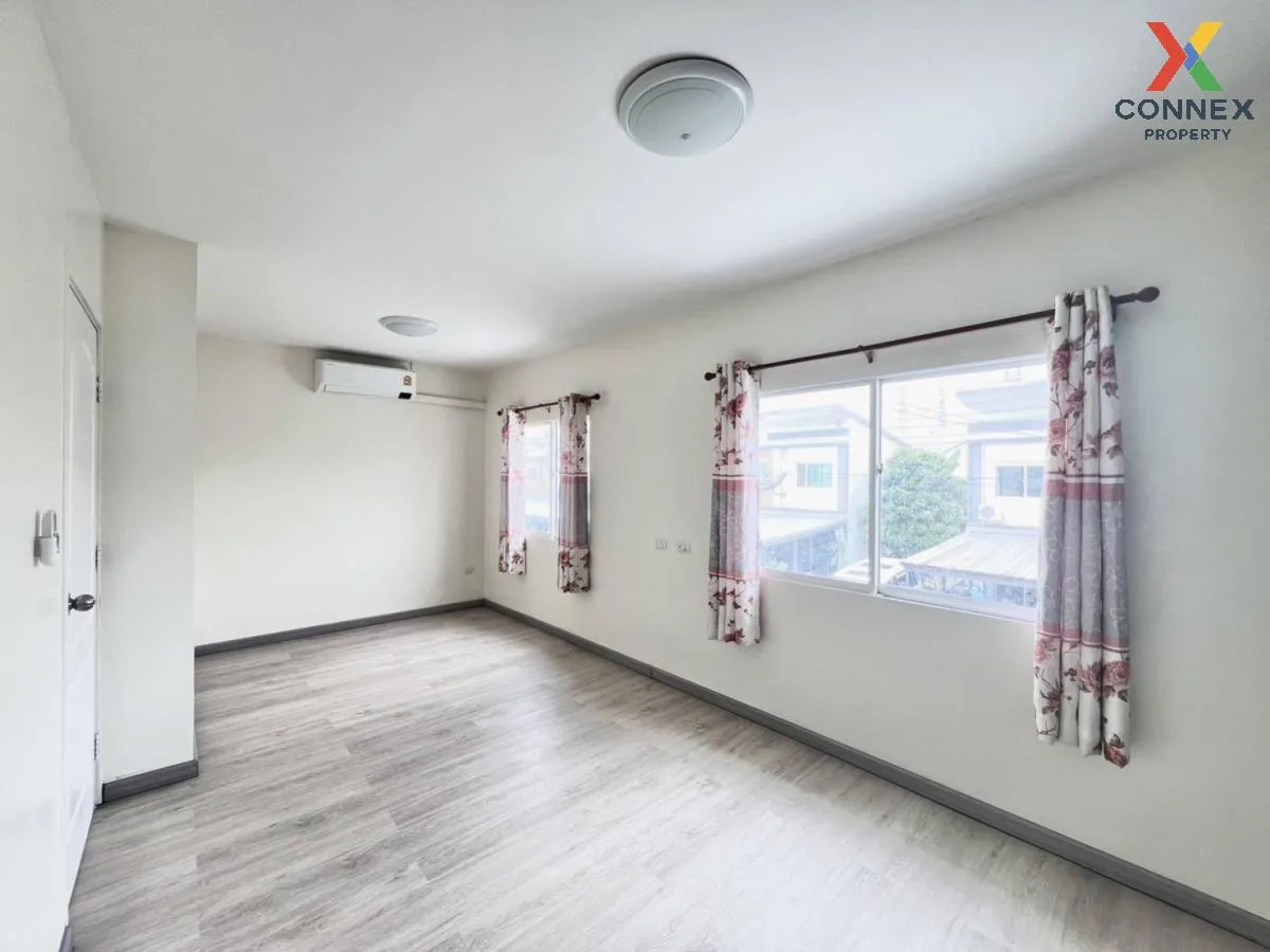 For Sale Townhouse/Townhome  , Lio Bliss Teparak - Tamru , newly 