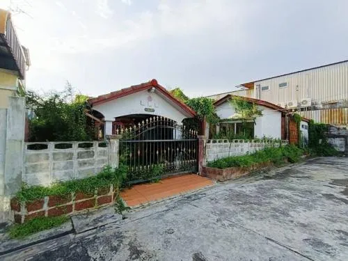 ขายบ้าน  บ้านษมาภรณ์ หน้ากว้าง บางปลา บางพลี สมุทรปราการ CX-107478