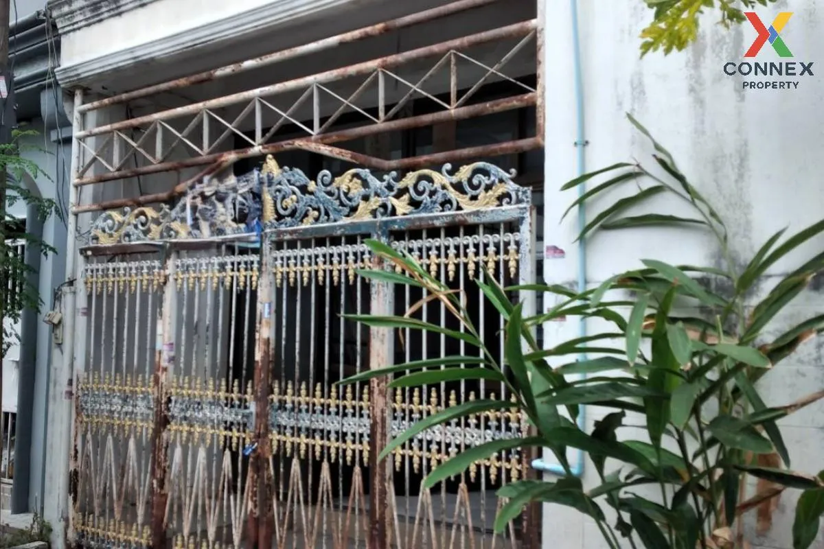 For Sale Townhouse/Townhome  , Baan Porn Romyen Villa , BTS-Khu K 2