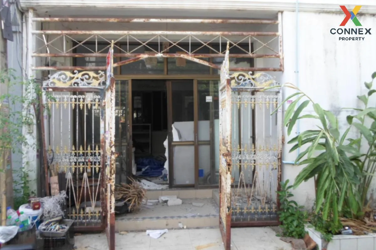 For Sale Townhouse/Townhome  , Baan Porn Romyen Villa , BTS-Khu K 3