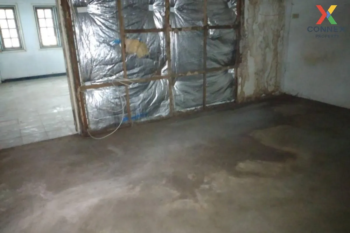 For Sale Townhouse/Townhome  , Baan Porn Romyen Villa , BTS-Khu K