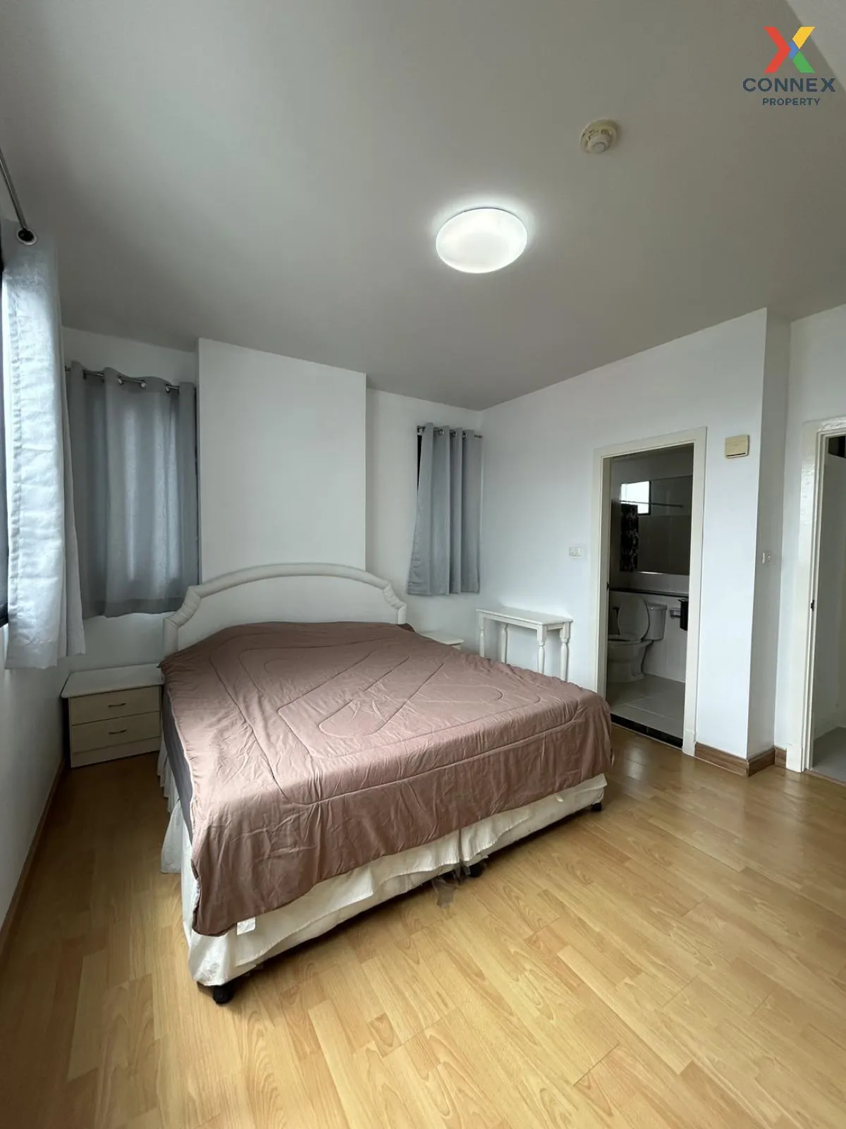 เช่าคอนโด  ศุภาลัย พรีเมียร์ เพลส อโศก MRT-เพชรบุรี คลองเตยเหนือ 