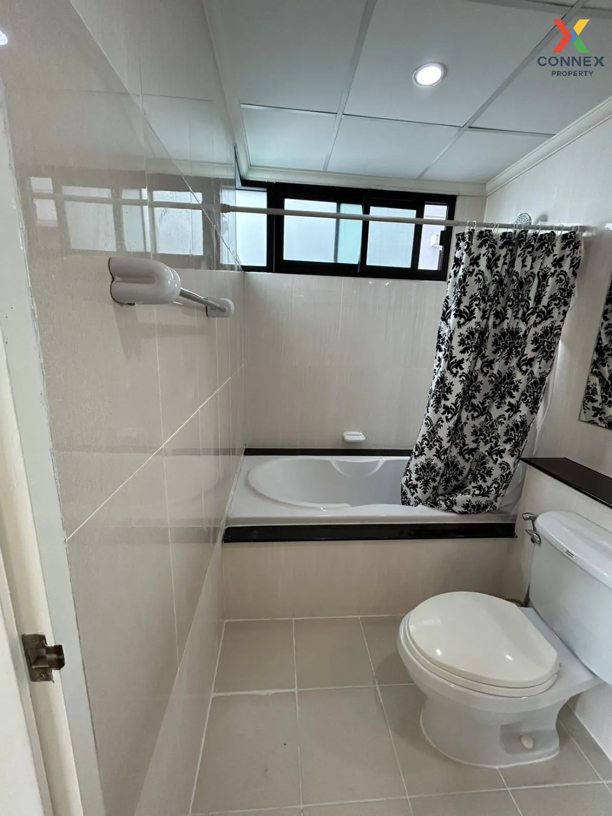 เช่าคอนโด  ศุภาลัย พรีเมียร์ เพลส อโศก MRT-เพชรบุรี คลองเตยเหนือ 