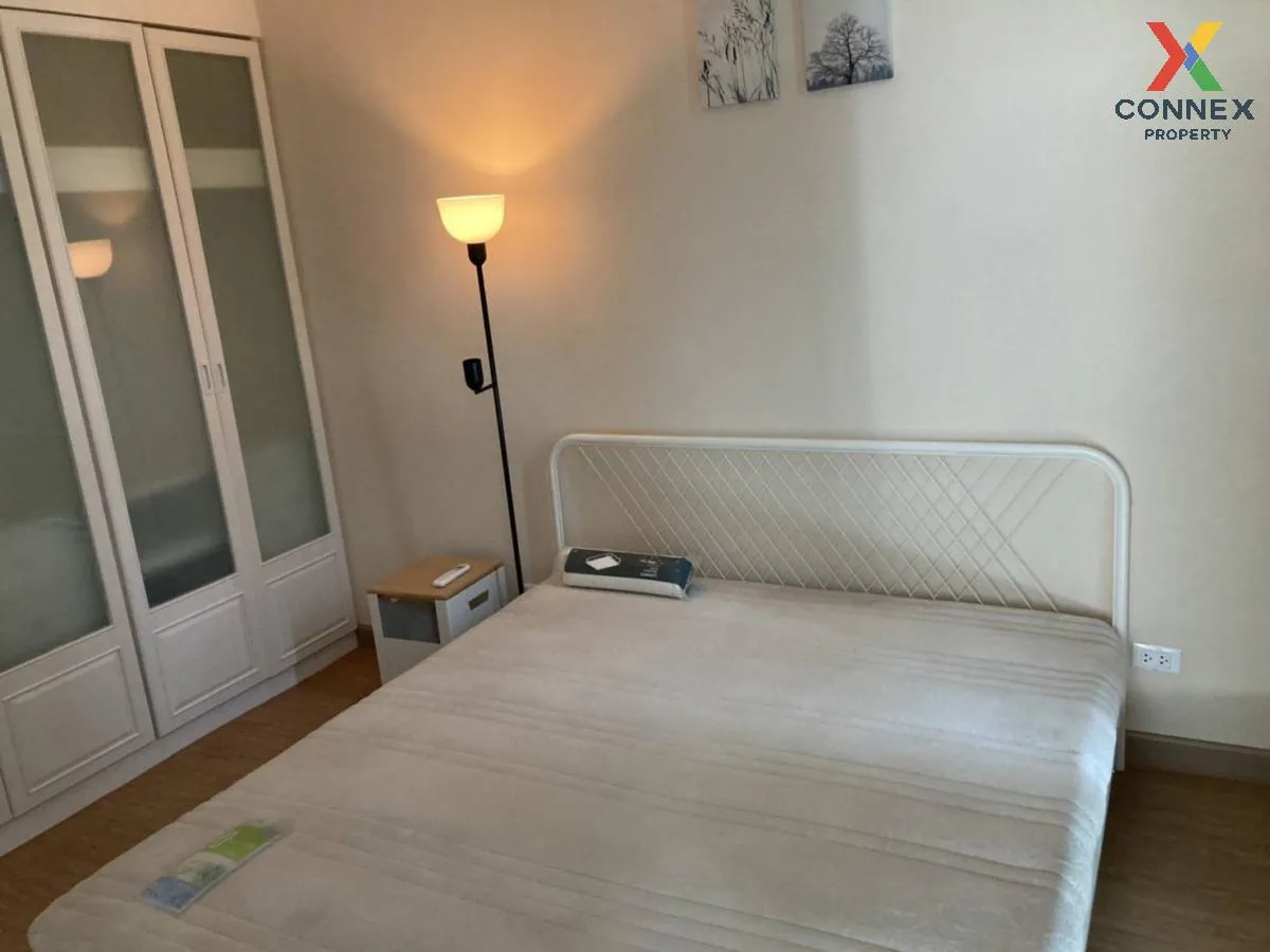 For Sale Condo , Baan Sathorn Chaopraya , river view , newly reno