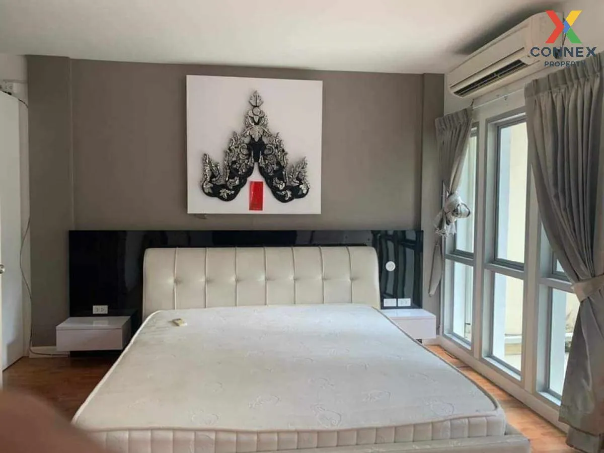 For Sale Townhouse/Townhome  , Vista Park Ratchada - Ramindra , K