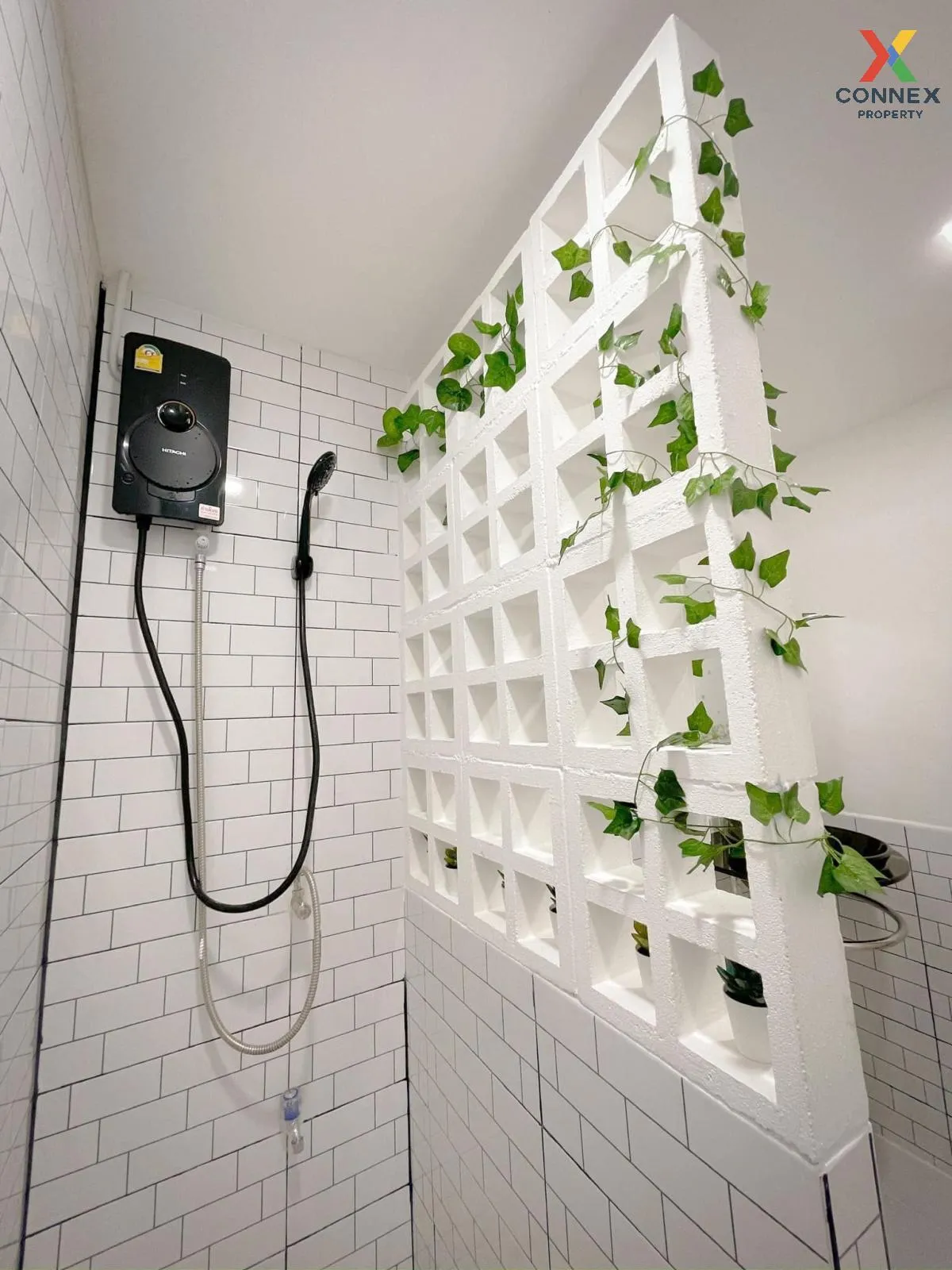 เช่าคอนโด  เดอะ พาร์คแลนด์ บางนา MRT-ศรีเอี่ยม (สายสีเหลือง) บางน