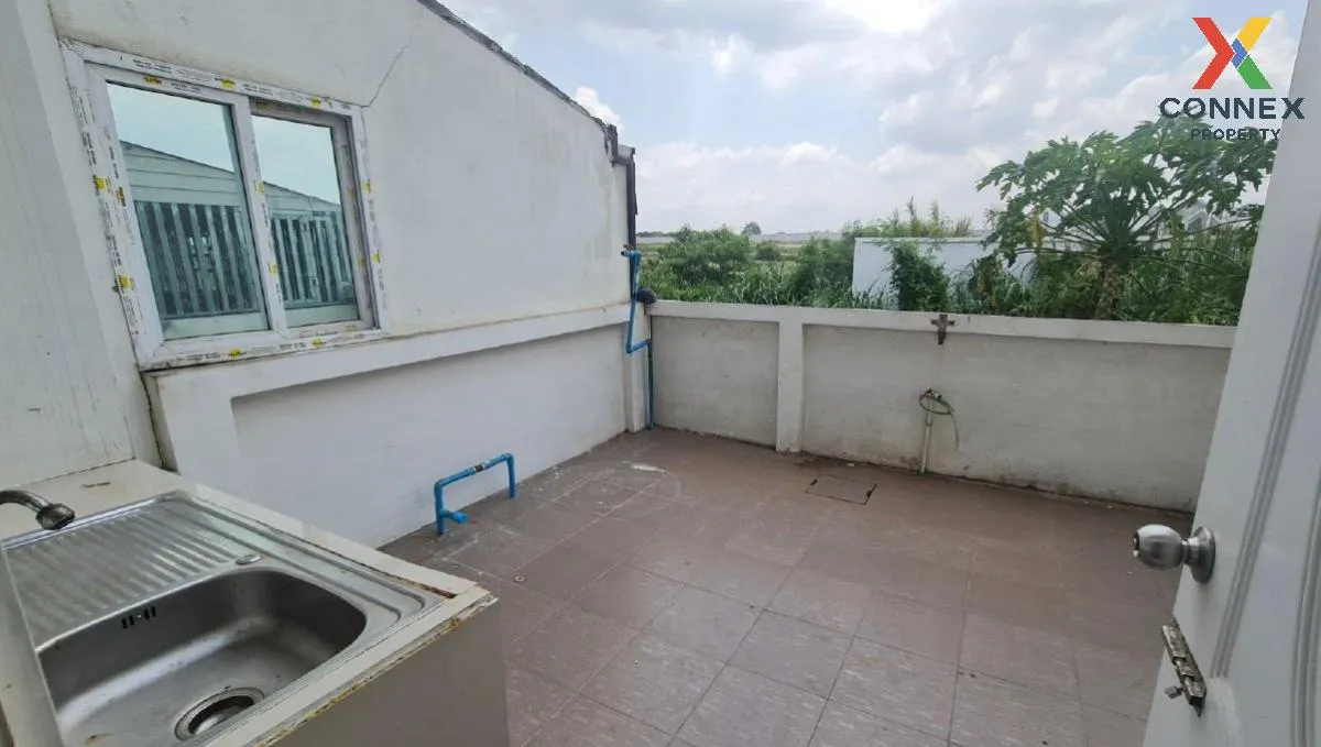 ขายทาวน์เฮ้าส์/ทาวน์โฮม  โกลเด้นแลนด์ ดีไลท์ อมตะ - อีสเทิร์น มาบ