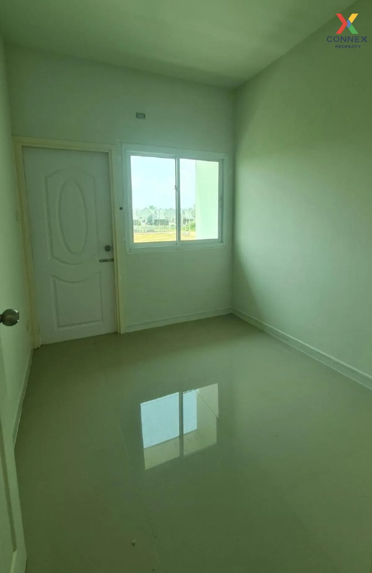 ขายทาวน์เฮ้าส์/ทาวน์โฮม  โกลเด้นแลนด์ ดีไลท์ อมตะ - อีสเทิร์น มาบ