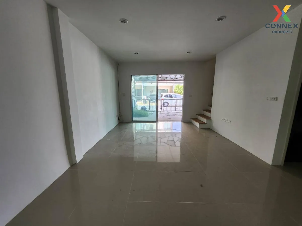 ขายทาวน์เฮ้าส์/ทาวน์โฮม  บ้านธงสิริ 3 บ้านกล้วย-ไทรน้อย ไทรน้อย ไ