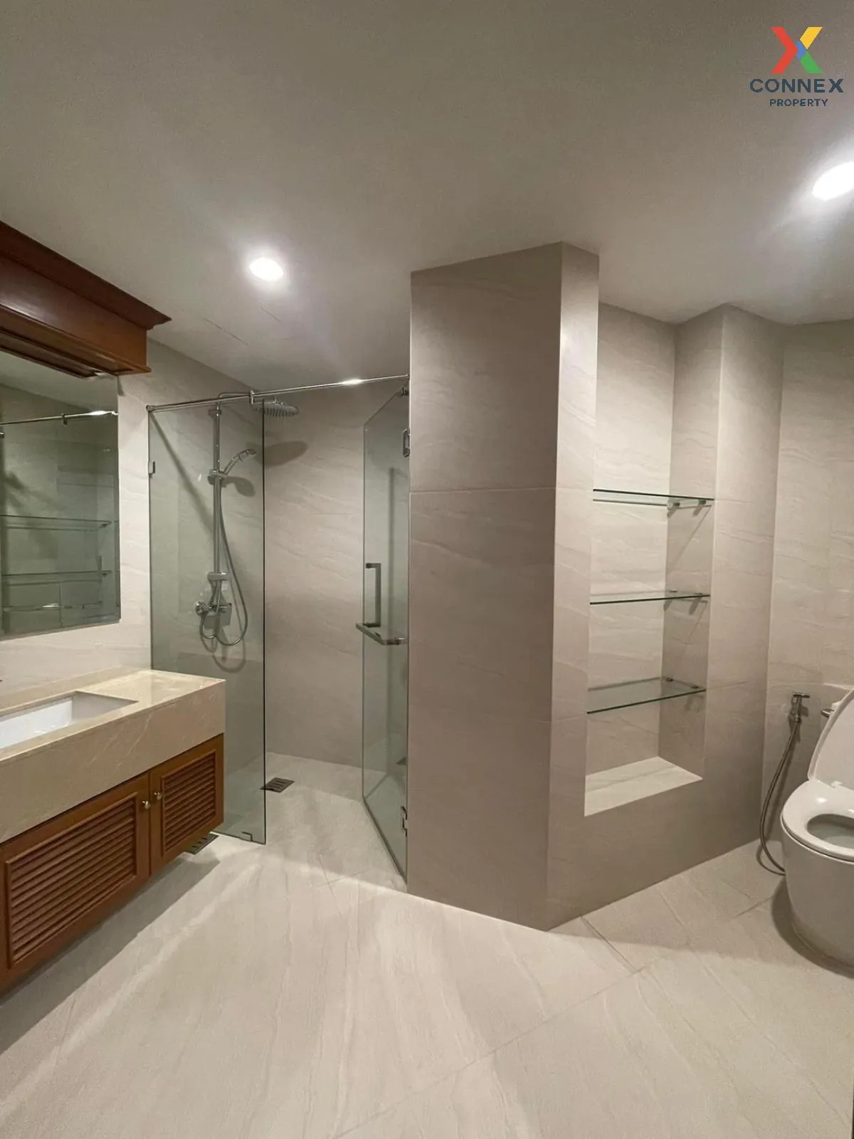 For Rent Condo , Ruamsuk Condominium , Khlong Tan , Khlong Toei , For Rent Condo , Ruamsuk Condominium , Khlong Tan , Khlong Toei ,