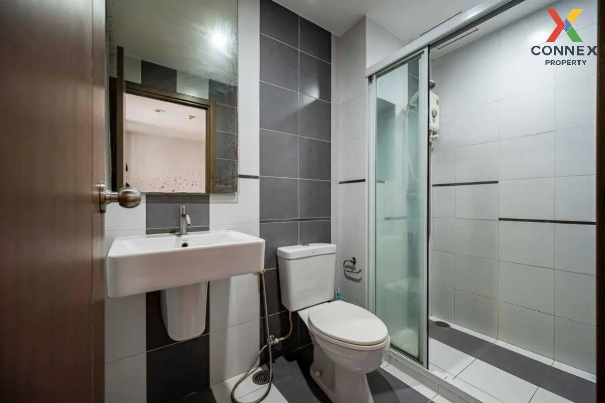 For Sale Condo , The Base Sukhumvit 77 , nice view , high floor ,