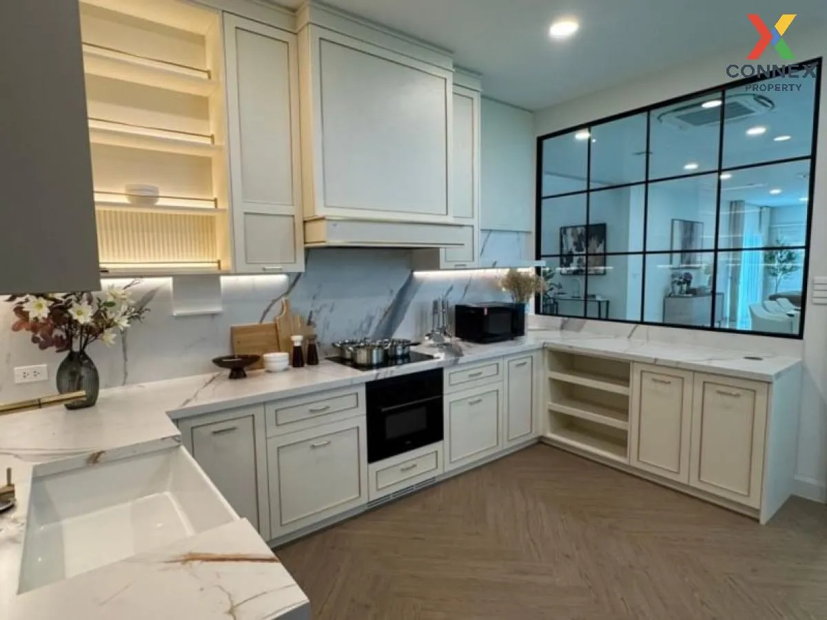 For Sale House , Nantawan Rama 9-New Krungthepkreetha , Saphan Su