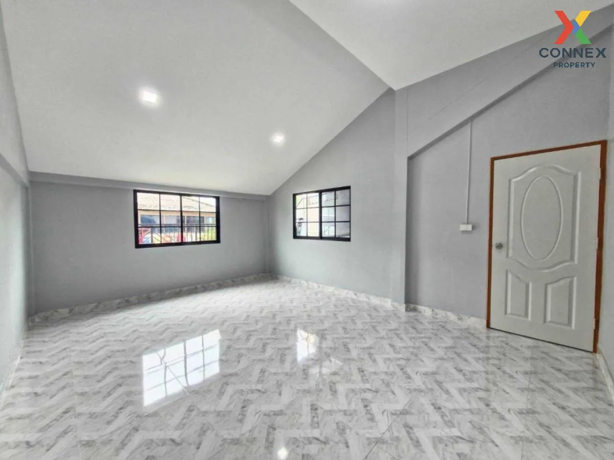 For Sale House , Phet Anan Village , newly renovated , Khanna Yao