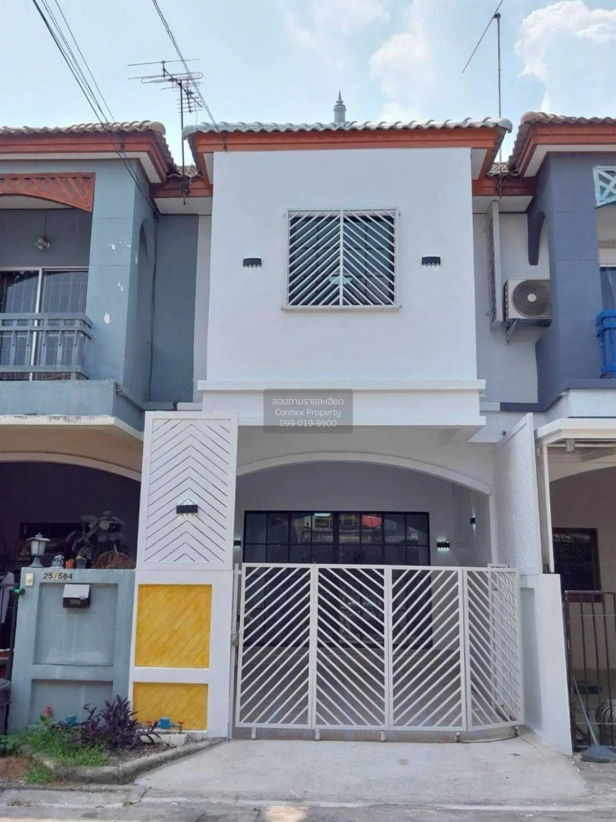 ขายทาวน์เฮ้าส์/ทาวน์โฮม  ณ ราธร รามคำแหง-สุวินทวงศ์ รีโนเวทใหม่ ล 1