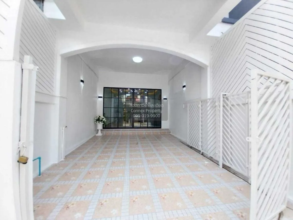 ขายทาวน์เฮ้าส์/ทาวน์โฮม  ณ ราธร รามคำแหง-สุวินทวงศ์ รีโนเวทใหม่ ล 2