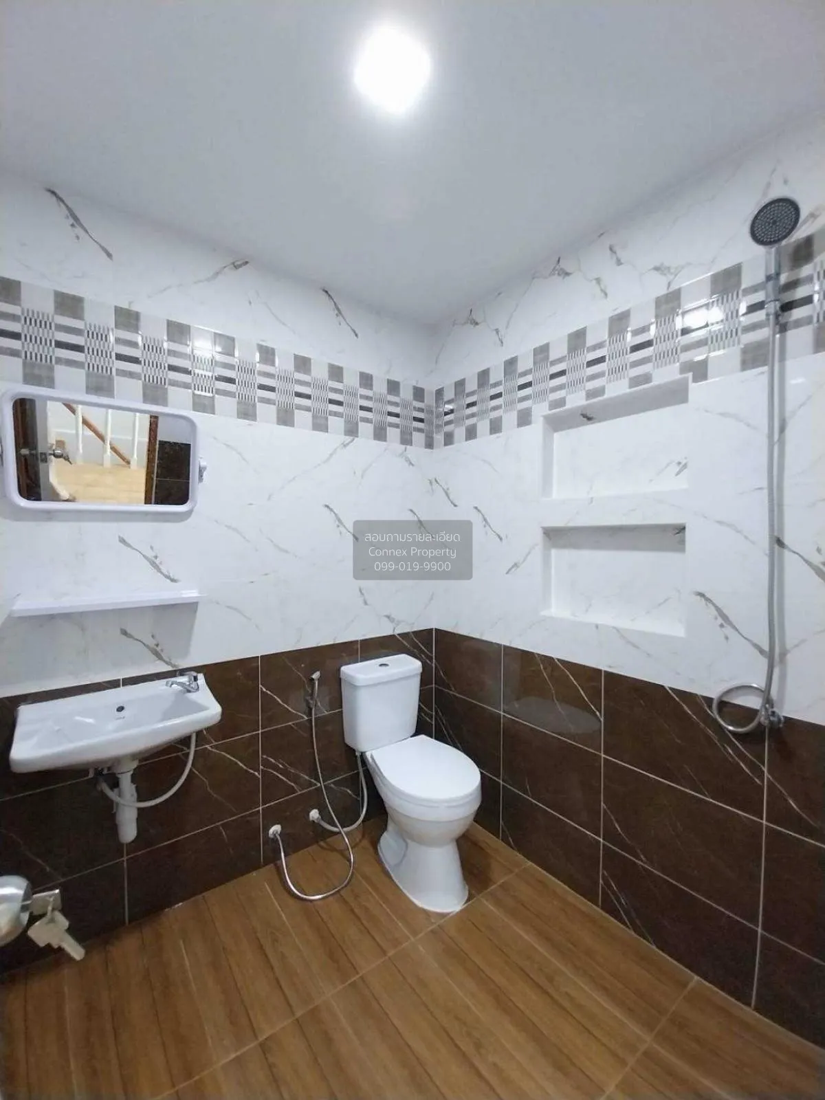 ขายทาวน์เฮ้าส์/ทาวน์โฮม  ณ ราธร รามคำแหง-สุวินทวงศ์ รีโนเวทใหม่ ล