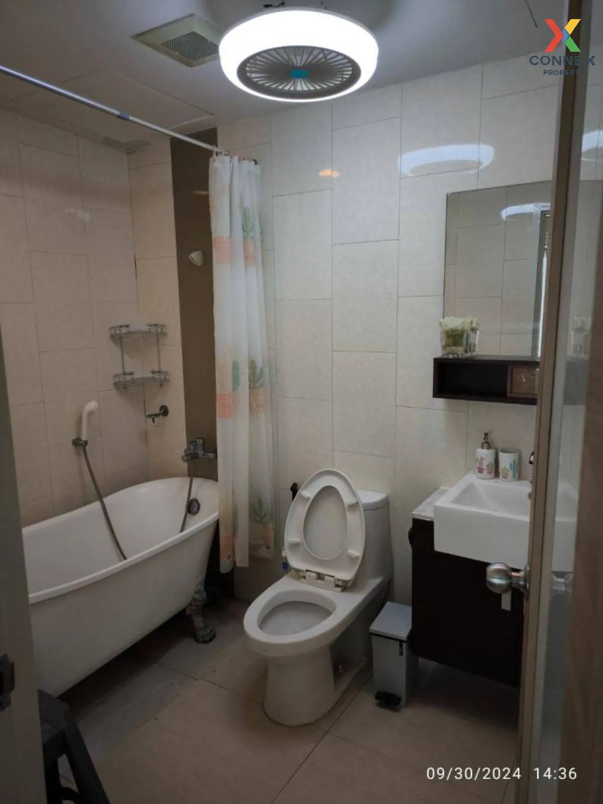 เช่าคอนโด  เรโนวา เรสซิเด้นซ์ ชิดลม BTS-เพลินจิต ลุมพินี เขต ปทุม