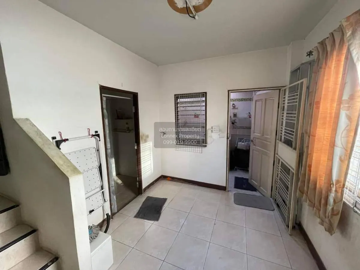 For Sale Townhouse/Townhome  , Noble Classic Laem Chabang , corne