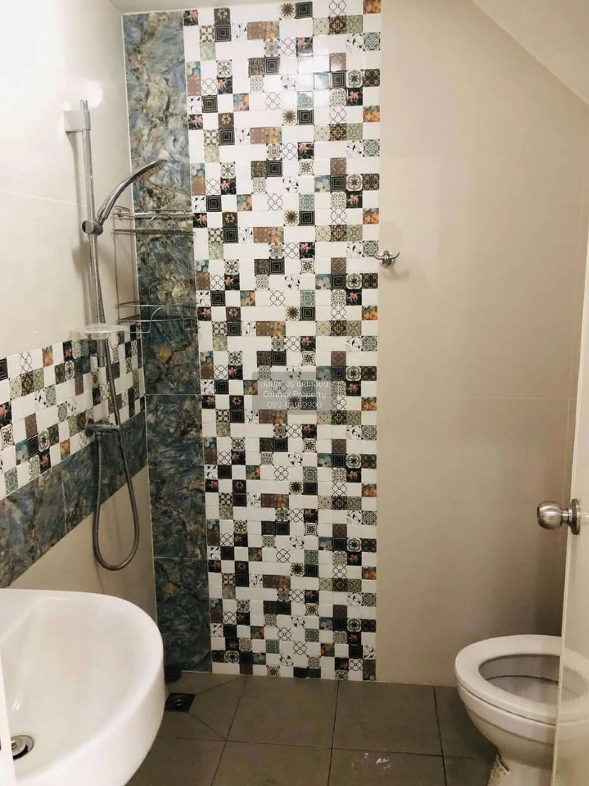 เช่าทาวน์เฮ้าส์/ทาวน์โฮม  โกลเด้น ทาวน์ 2 ลาดพร้าว-เกษตรนวมินทร์ 