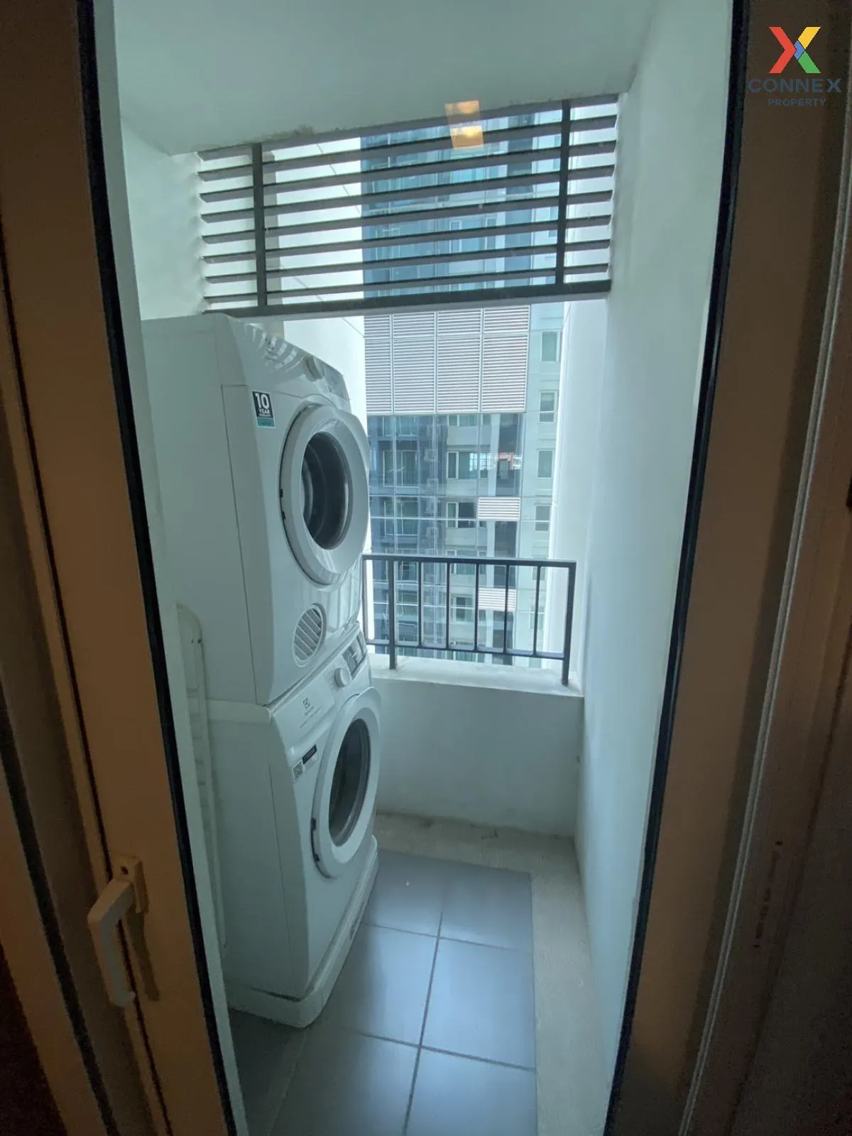 For Sale Condo , Siri at Sukhumvit , corner unit , BTS-Thong Lo ,