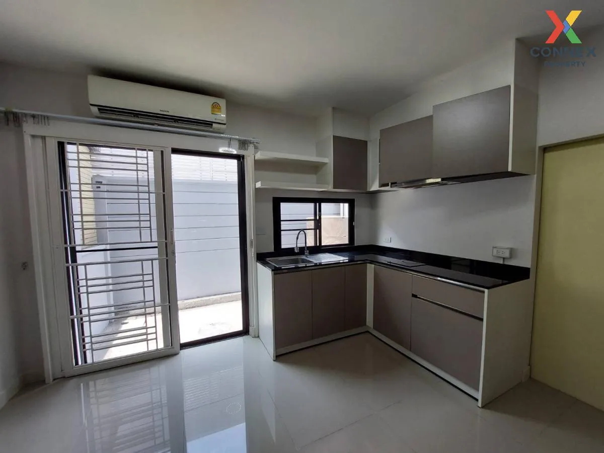 ขายทาวน์เฮ้าส์/ทาวน์โฮม  บ้านกลางเมือง พระราม 9 - อ่อนนุช ประเวศ 