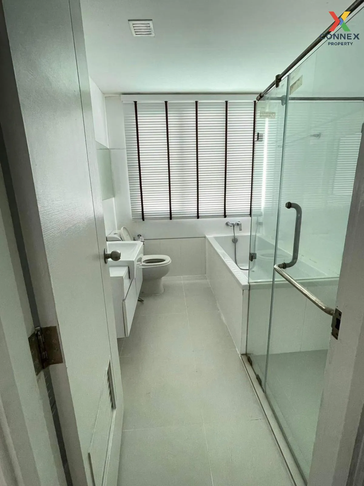 ขายคอนโด  ทรูทองหล่อ BTS-ทองหล่อ บางกะปิ เขต ห้วยขวาง กรุงเทพ CX- ขายคอนโด  ทรูทองหล่อ BTS-ทองหล่อ บางกะปิ เขต ห้วยขวาง กรุงเทพ CX-