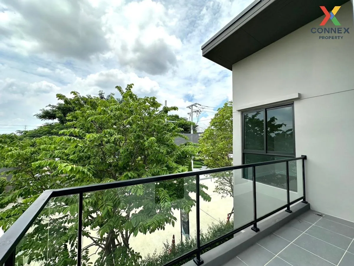For Sale House , Venue ID Petchkasem 81 , corner unit , Nong Khan