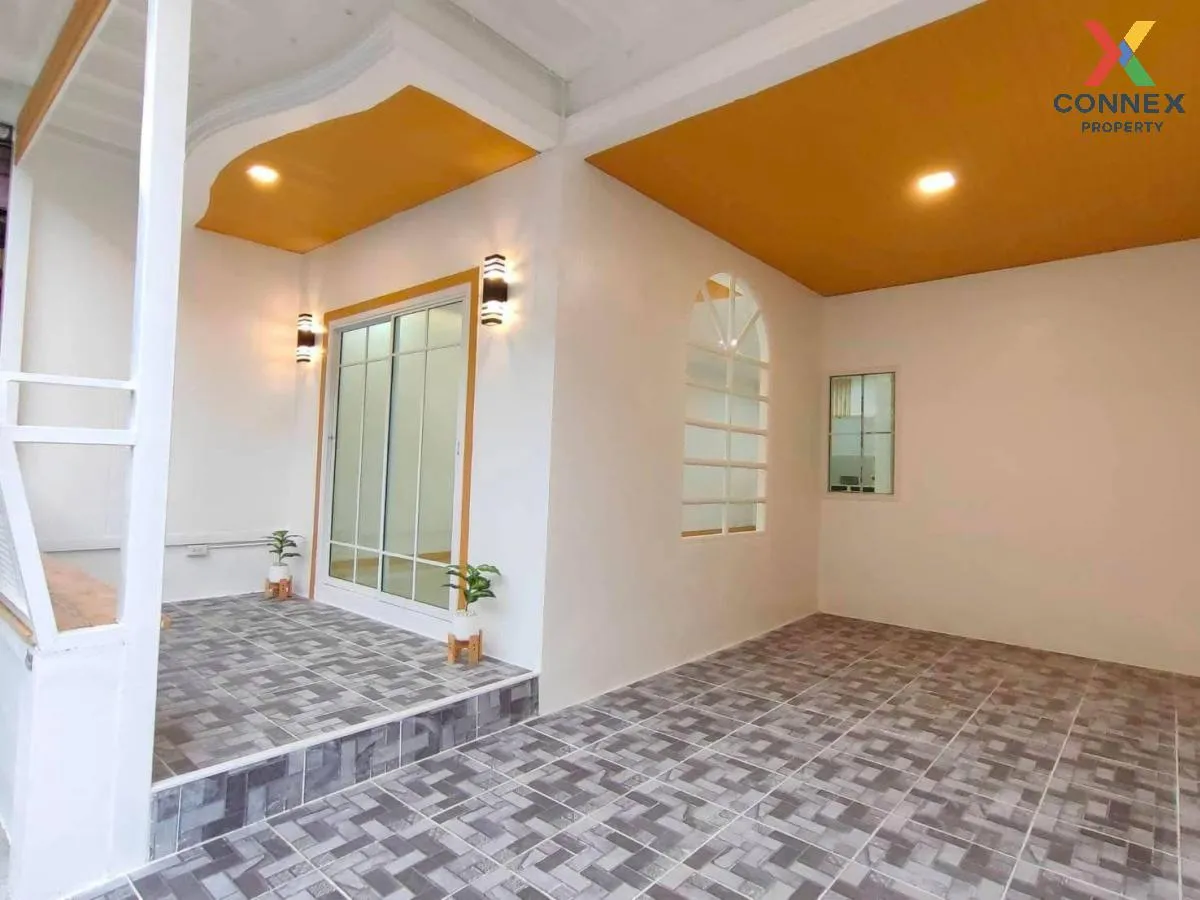 For Sale Townhouse/Townhome  , Nuttakarn Phetkasem 112 , newly re For Sale Townhouse/Townhome  , Nuttakarn Phetkasem 112 , newly re 2