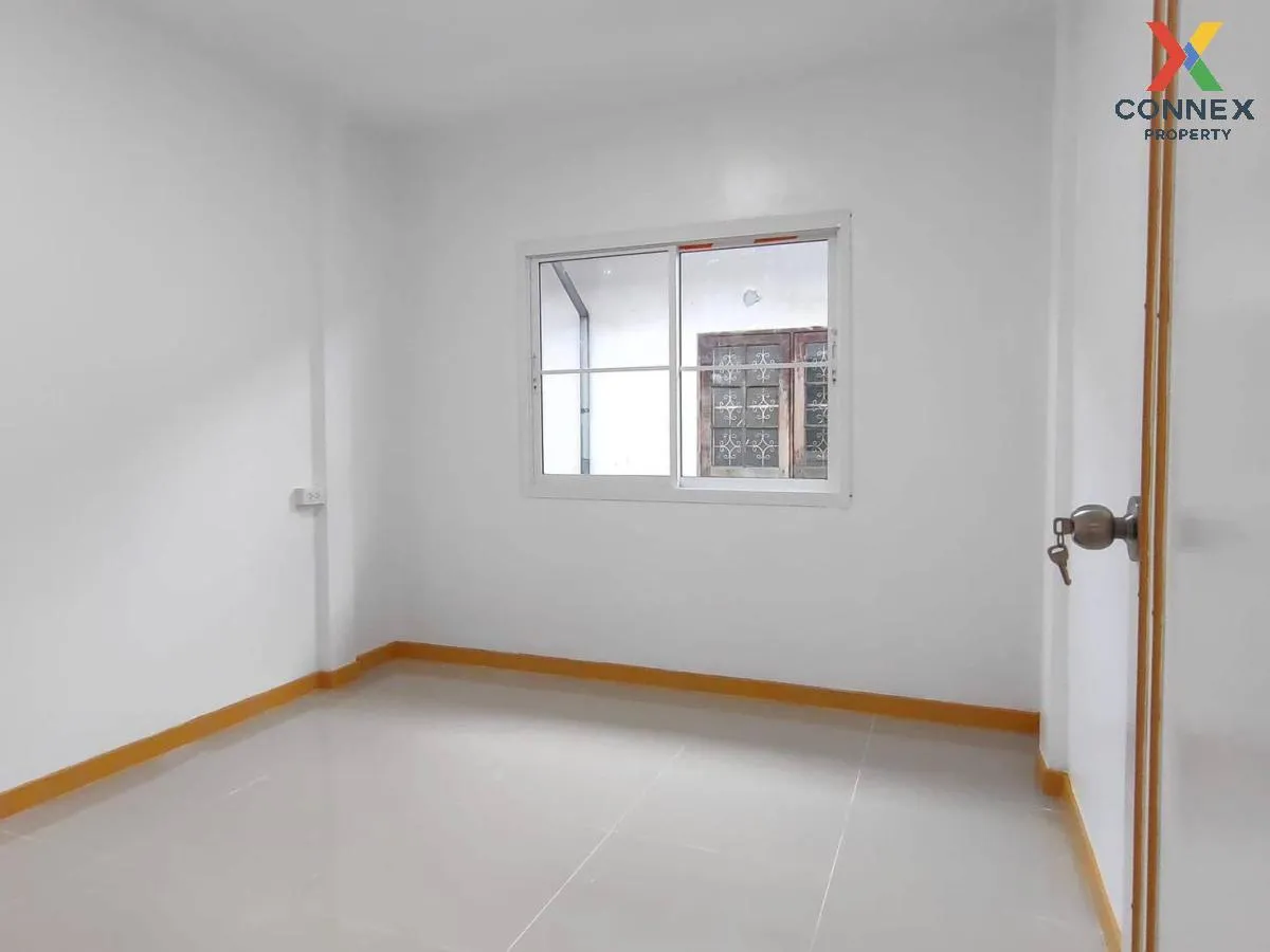 For Sale Townhouse/Townhome  , Nuttakarn Phetkasem 112 , newly re For Sale Townhouse/Townhome  , Nuttakarn Phetkasem 112 , newly re