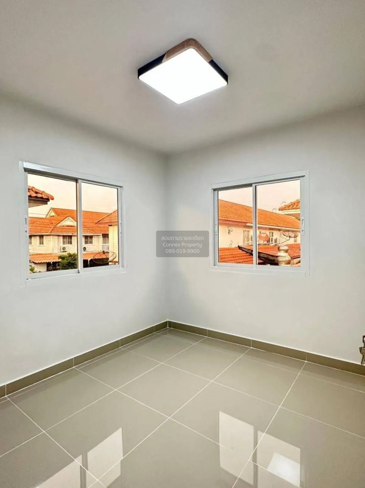 For Sale Townhouse/Townhome  , Baan Pruksa 33 Bangbuathong , Bang