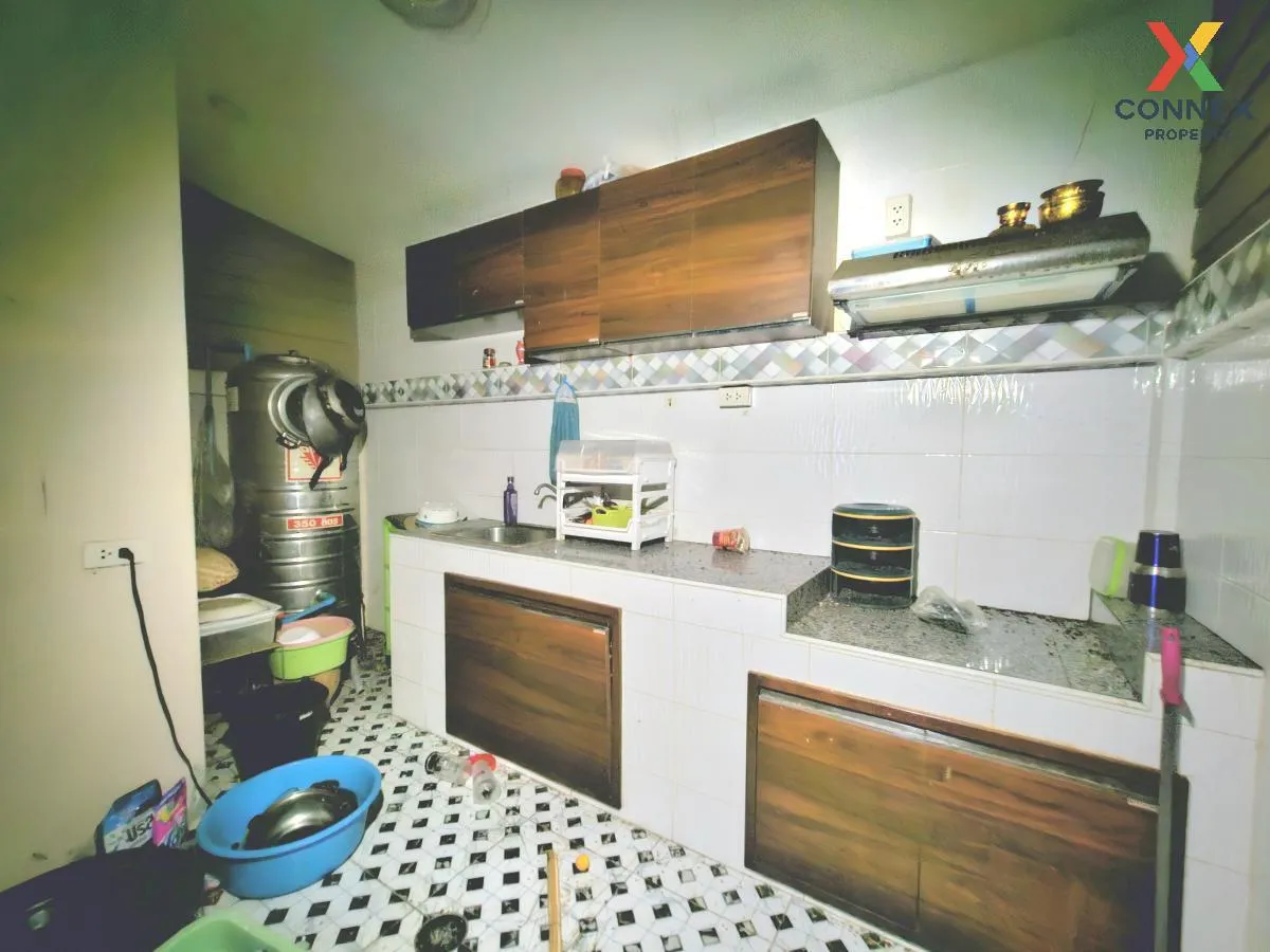 ขายทาวน์เฮ้าส์/ทาวน์โฮม  เดอะ เดคโค่ 3 หนองน้ำเย็น เนินพระ เมืองร