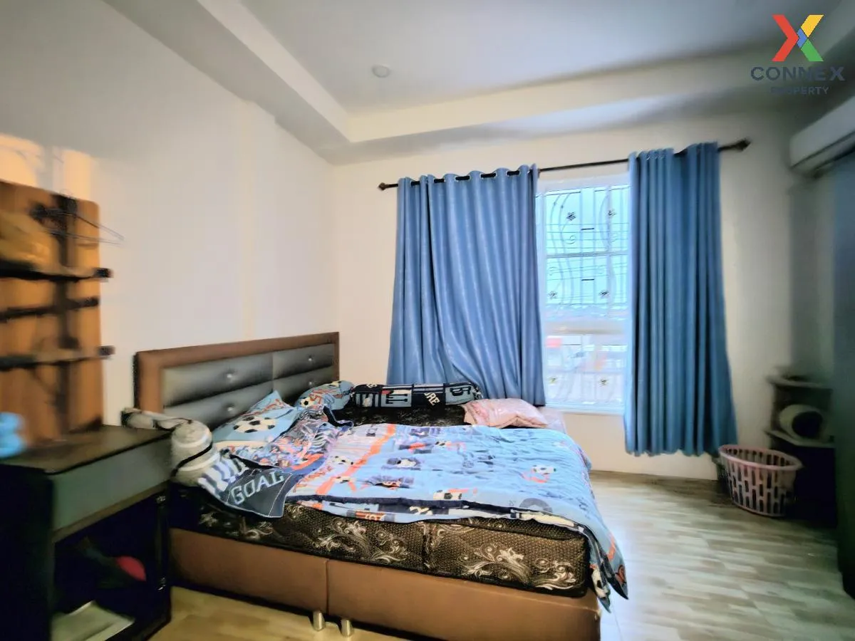 ขายทาวน์เฮ้าส์/ทาวน์โฮม  เดอะ เดคโค่ 3 หนองน้ำเย็น เนินพระ เมืองร